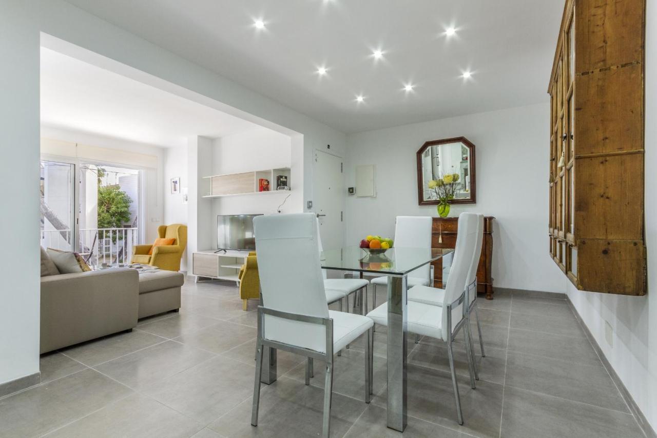 Apartment Assimetric - Only 100m To *